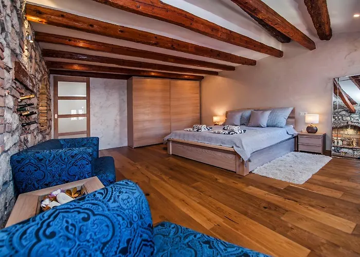 Your Choice * Rovigno